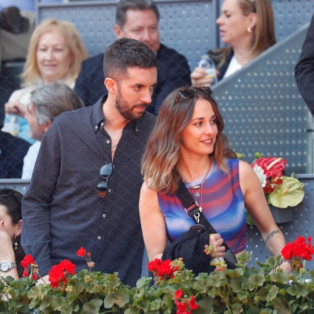 David Broncano junto a Silvia Alonso en el tenis. 