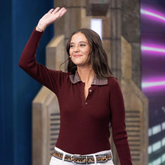 Victoria de Marichalar, en su entrada al plató de 'El Hormiguero'. 