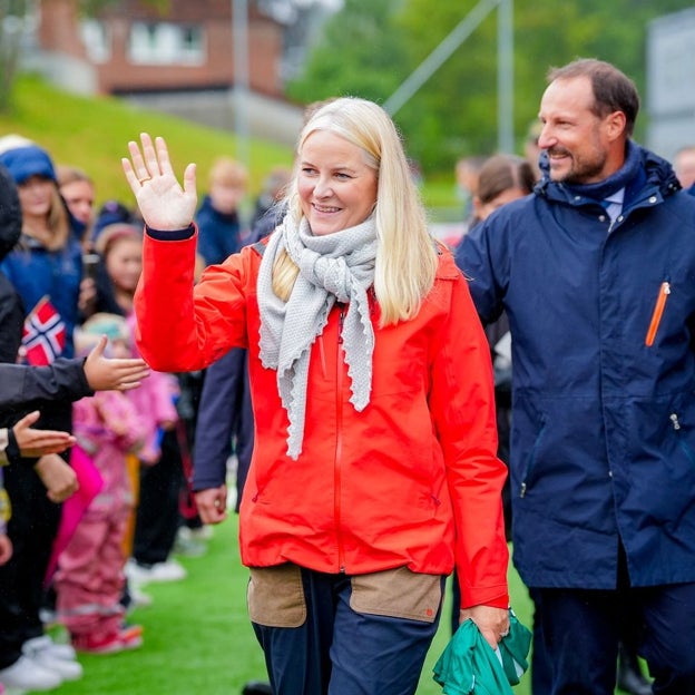 Mette-Marit y Haakon en su viaje a Trøndelag. 