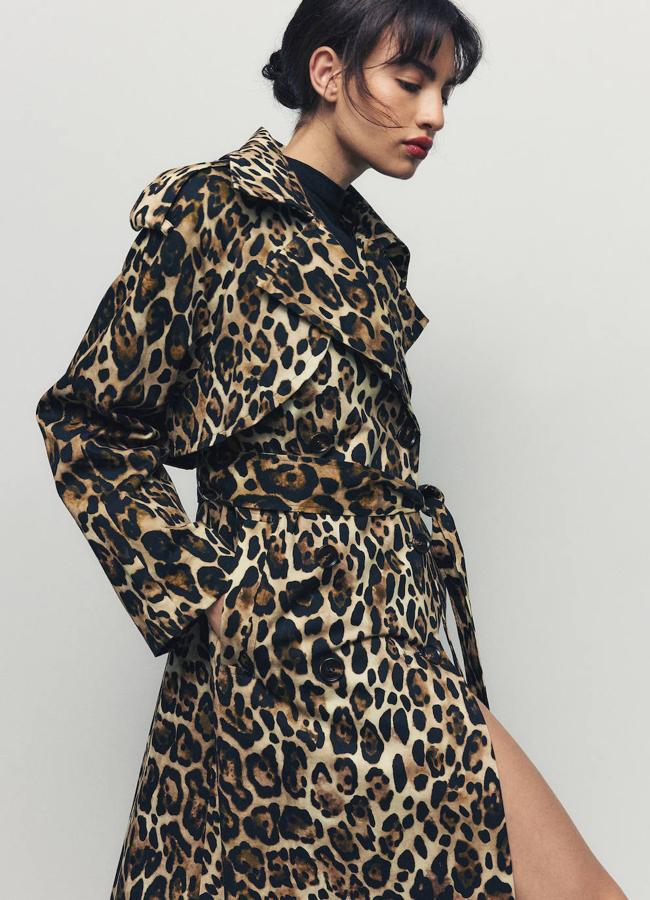 Gabardina de leopardo