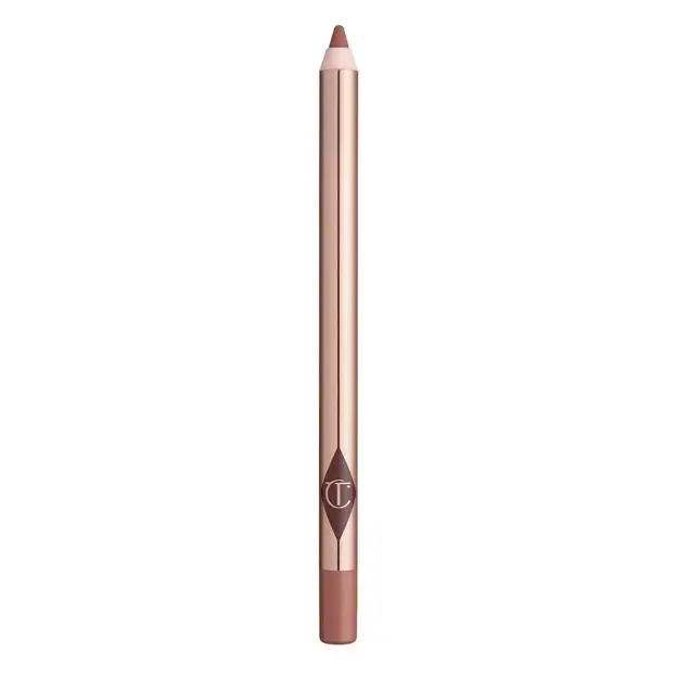 Lip Cheat en tono Iconic Nude de Charlotte Tilbury. Precio: 29,99 euros