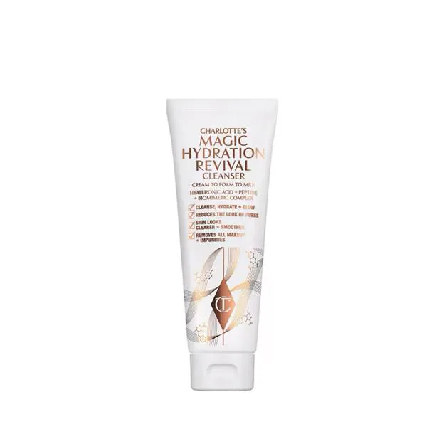 Limpiador facial Magic Hydration Revival de Charlotte Tilbury.