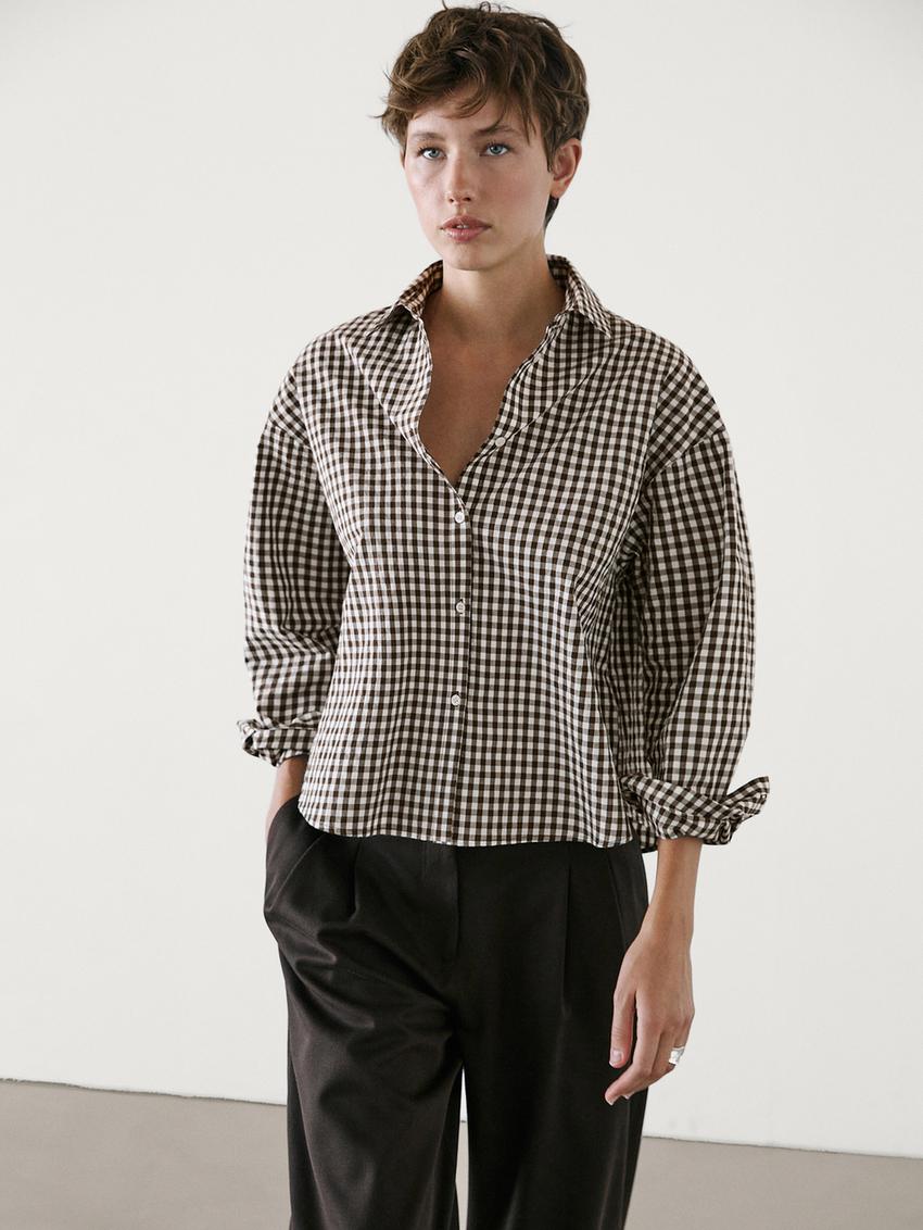 Camisa con estampado de cuadros de Massimo Dutti (59,99 euros)