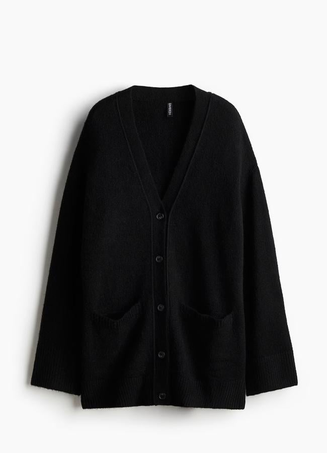 Cárdigan negro de H&M, 32,99 euros.