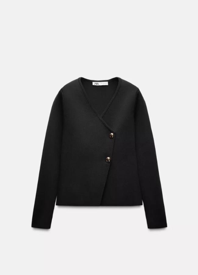 Chaqueta de punto de Zara.