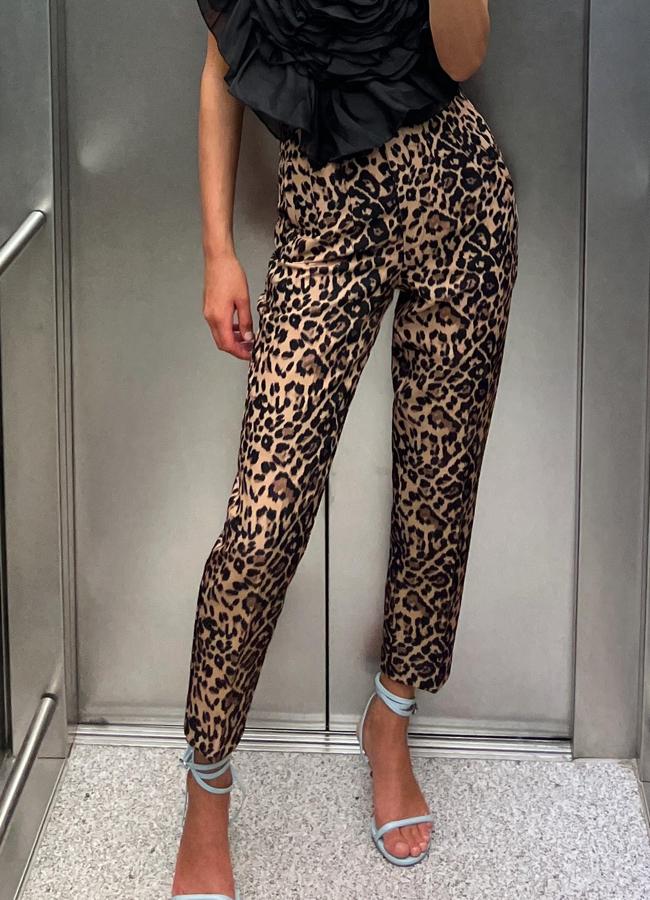 Los Pantalones De Leopardo Que Necesitas Llevar Este Otoño Como Las