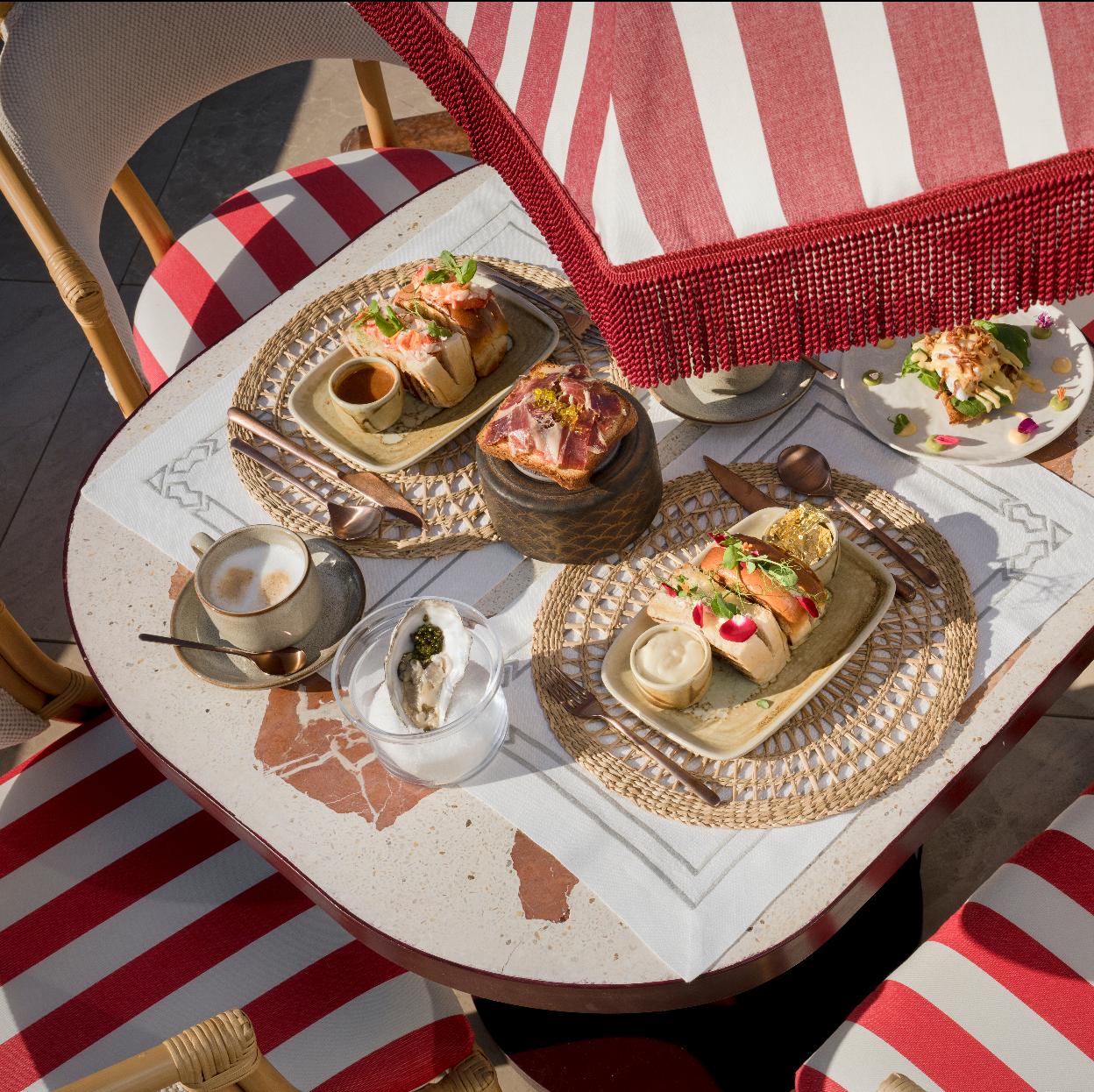 Algunos de los deliciosos platos que se pueden disfrutar en el menú degustación Charme & Taste de desayuno del hotel marbellí El Fuerte./dr