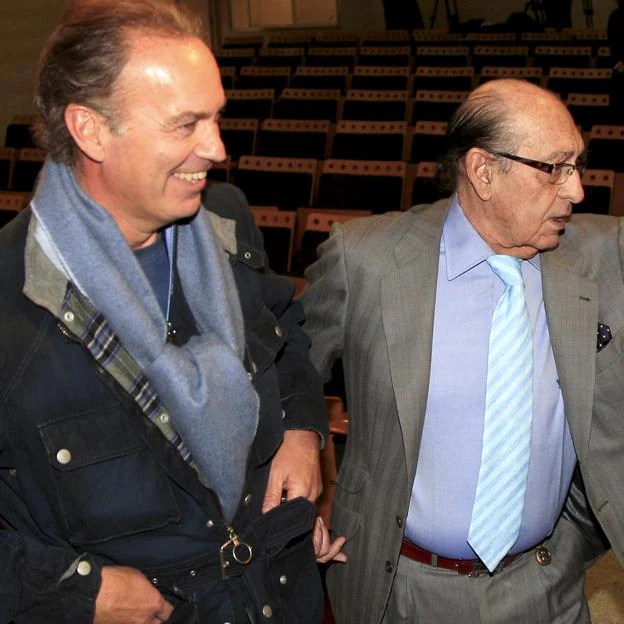 Bertín Osborne, con su padre, en un evento. 