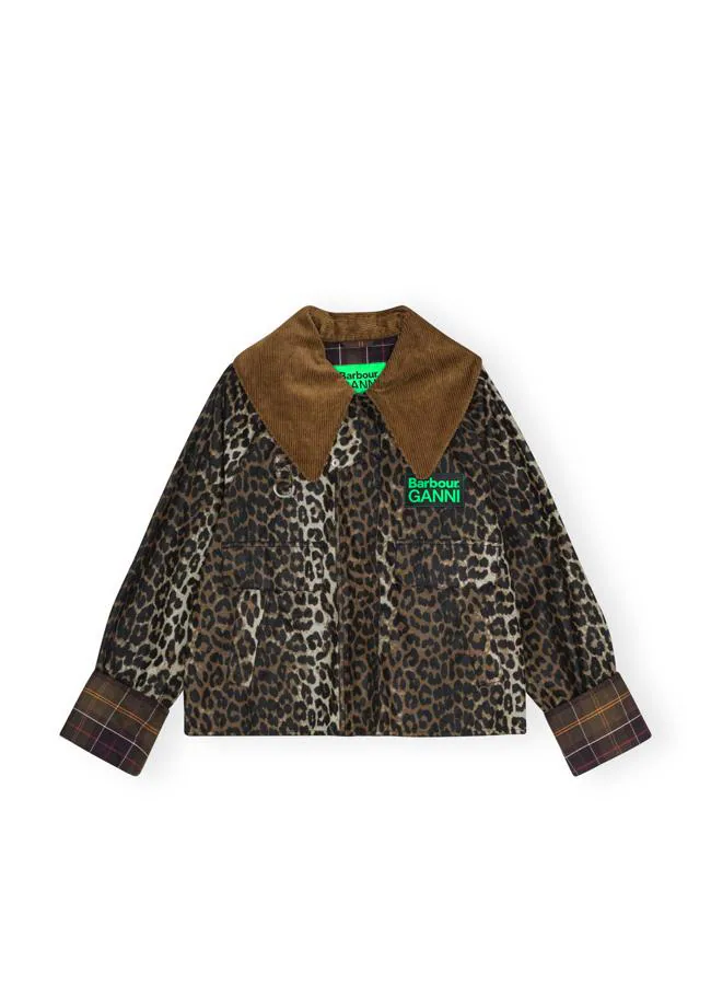 Chaqueta de leopardo de Ganni y Barbour. 