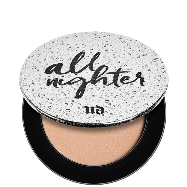 All Nighter Powder de Urban Decay. Precio: 25,45 euros