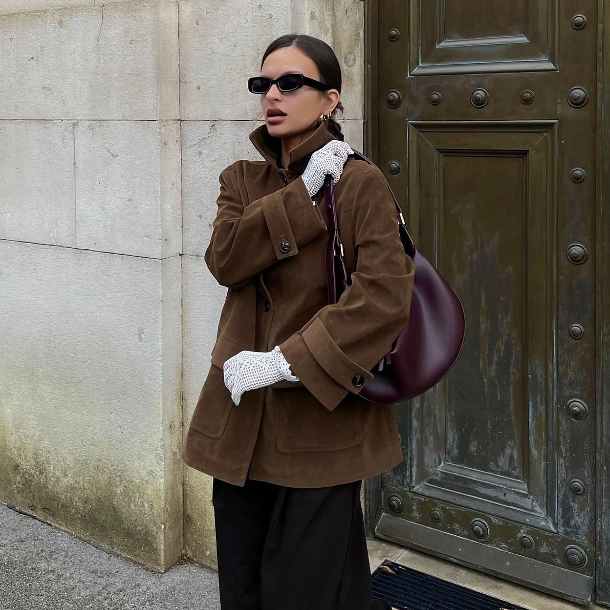 Influencer con look de invierno con tendencias/@beckybonnie