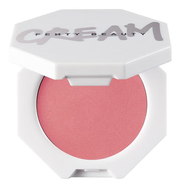 Cheeks Out Freestyle Cream Blush de Fenty Beauty.