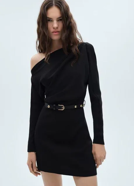 Vestido negro de Mango (45,99 euros)