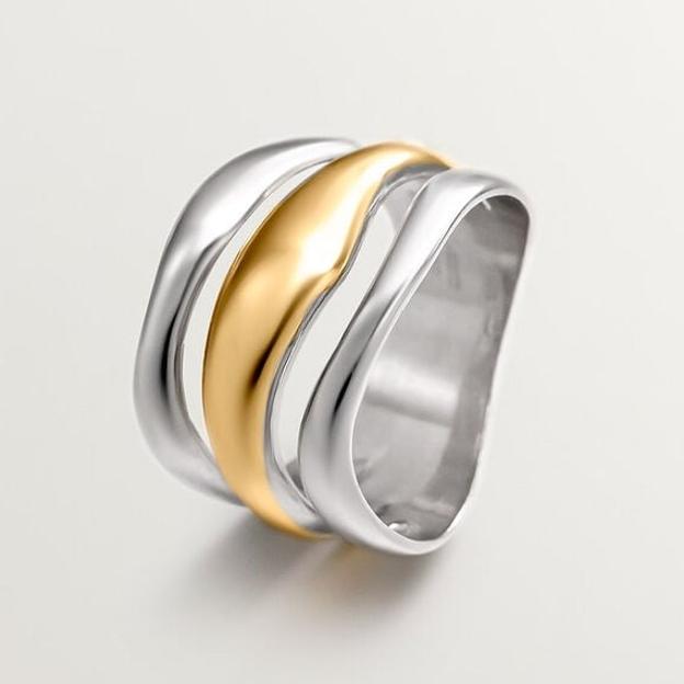 Anillo de Aristocrazy que combina plata 925 y plata 925 bañada en oro amarillo de 18K (119 euros).