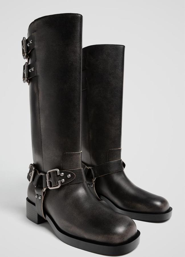 Botas marrones de Bershka, 55,99 euros.