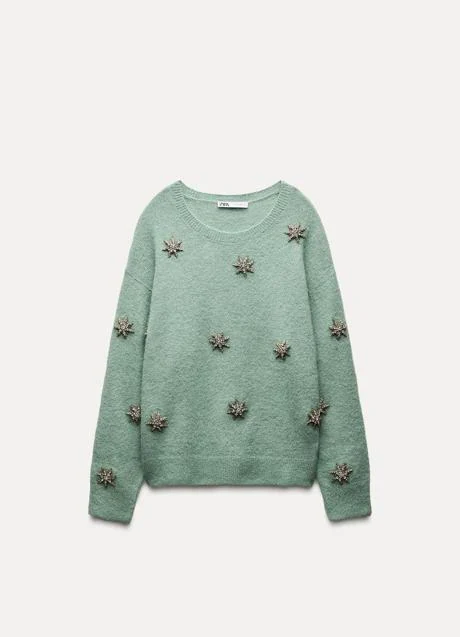 Jersey con estrellas de Zara (59,99 euros)