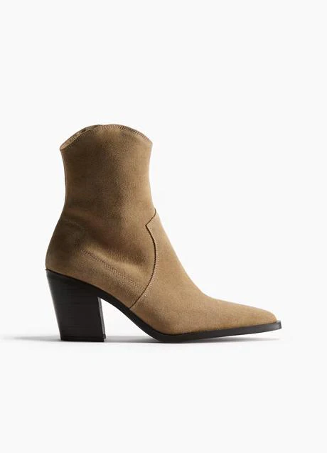 Botines de tacón de H&M (129 euros)