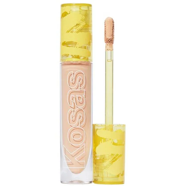 Revealer Super Creamy + Brightening Concealer de Kosas. Precio: 32 euros