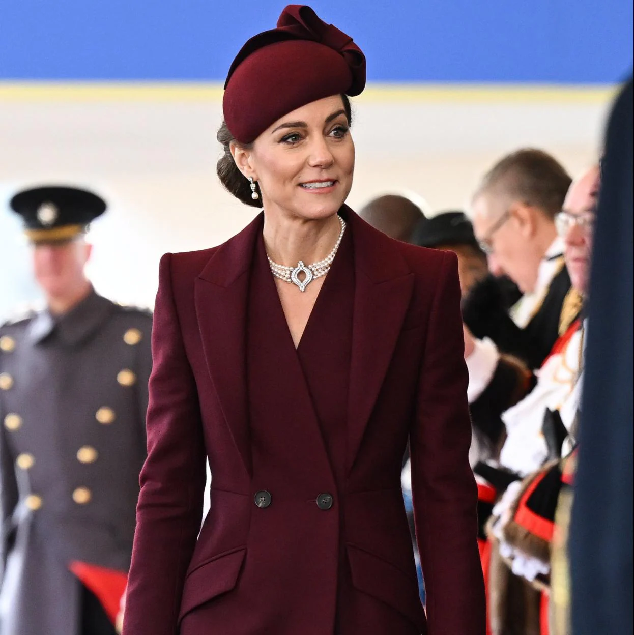 Kate Middleton en una recepción oficial/gtres