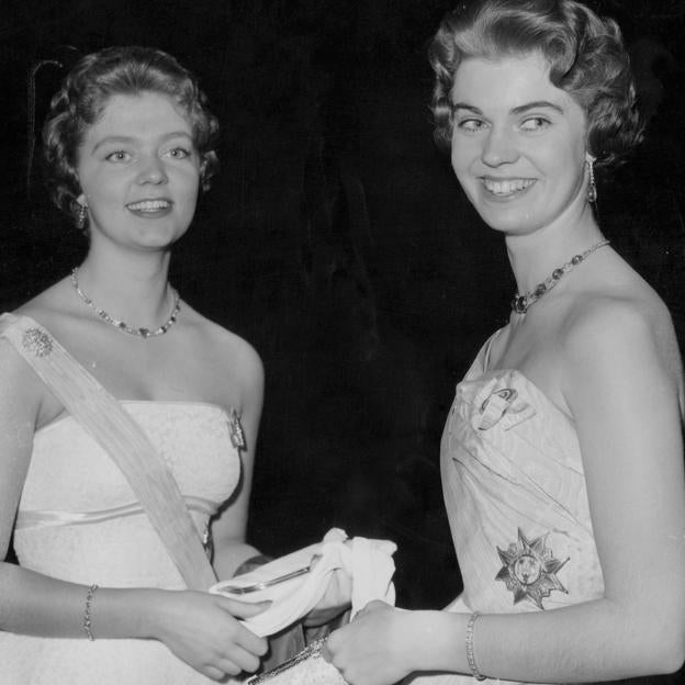 La princesa Birgitta, con su hermana, la princesa Margarita, en su juventud.