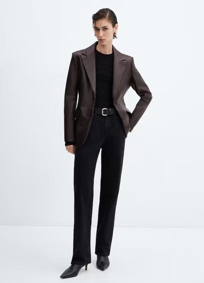 Blazer efecto piel entallada marrón chocolate