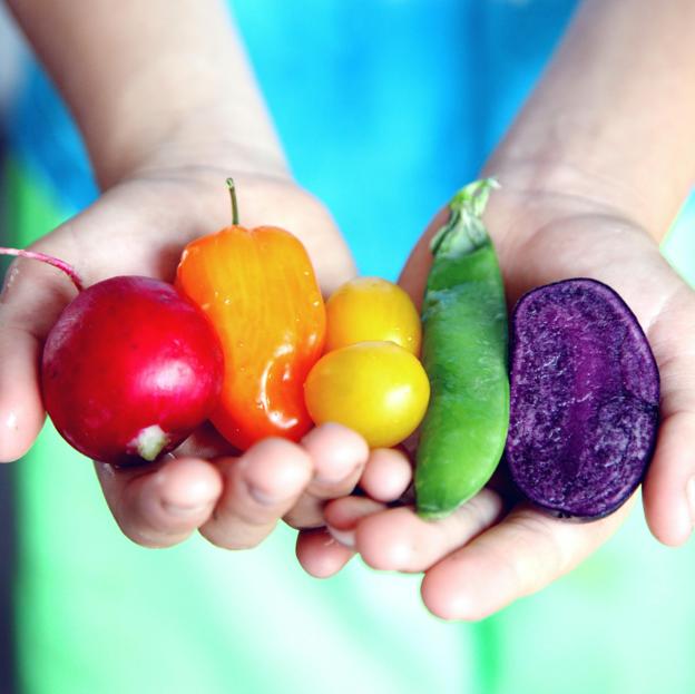 Las verduras tienen muchos nutrientes que se pueden perder al cocinar. 