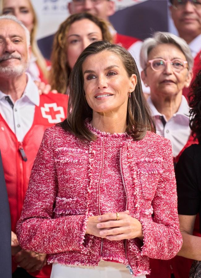 La reina Letizia con chaqueta tweed de Mango. Foto: Limited Pictures,