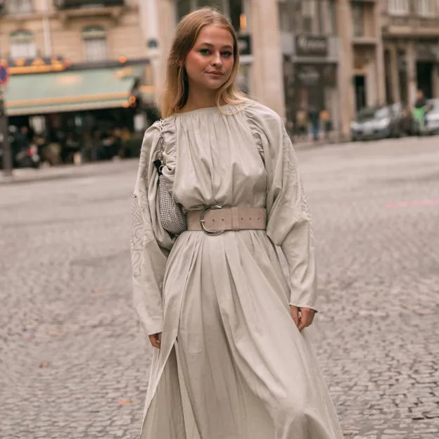 Look con vestido en invierno