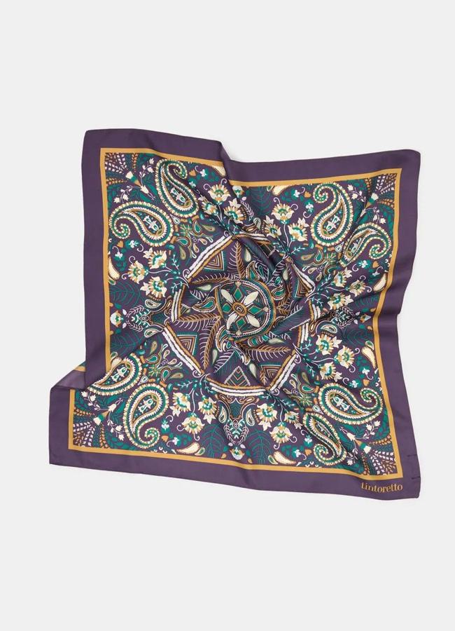 Pañuelo con estampado paisley morado