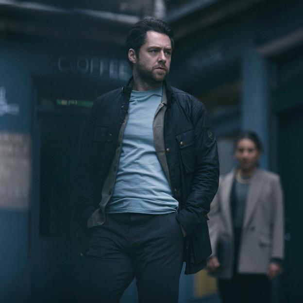 Richard Rankin en una imagen de Rebus, la serie británica que estrena Movistar Plus+ en enero.