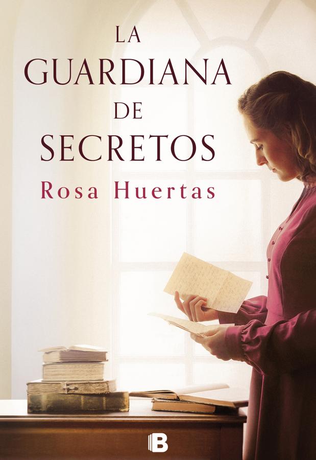 Portada de La guardiana de secretos, el libro de Rosa Huertas sobre Carmen de Burgos que llega a las librerías el 16 de enero. / Ediciones B