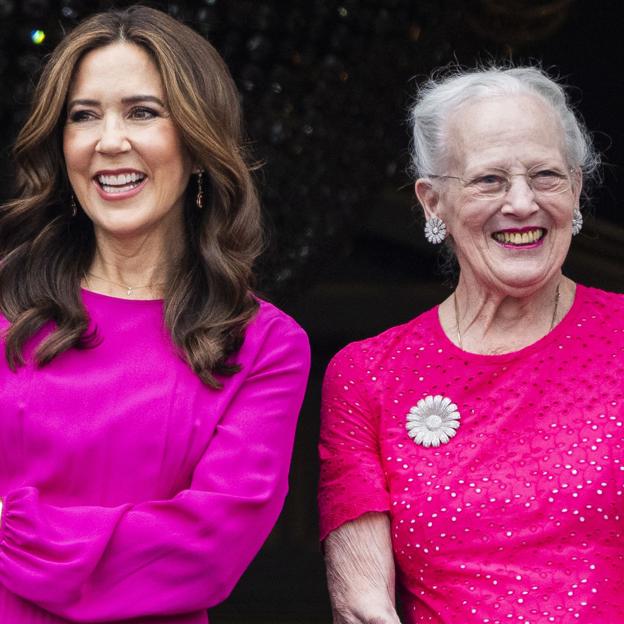 La reina Margarita junto a Mary de Dinamarca. 