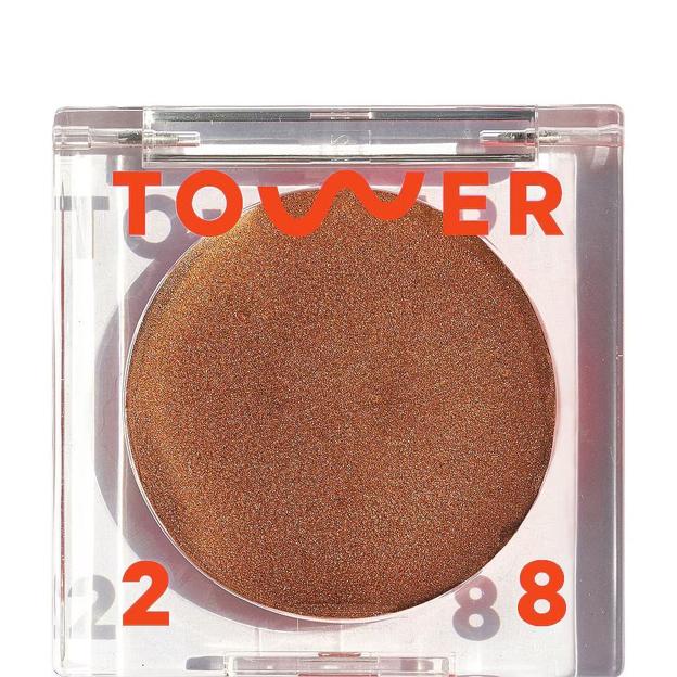 Bronzino Illuminating Bronzer de Tower 28. Precio: 23 euros