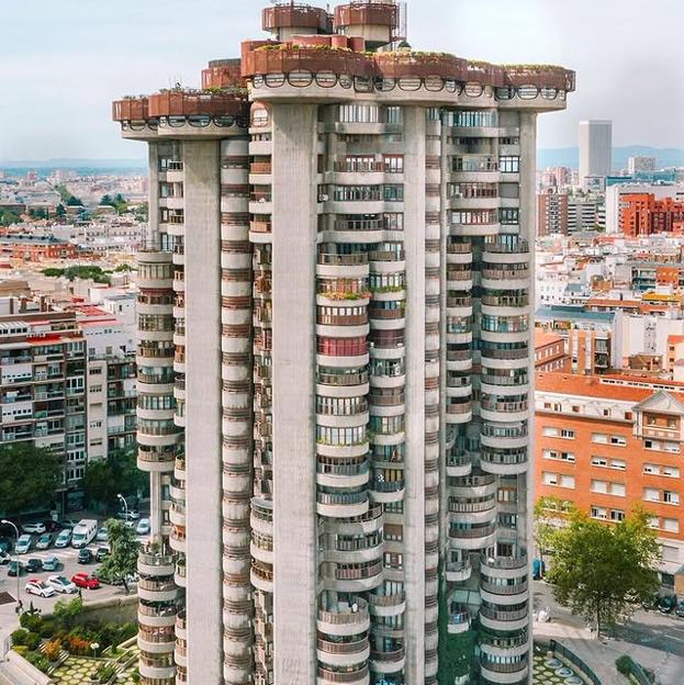 Torres Blancas, icono del brutalismo en Madrid.