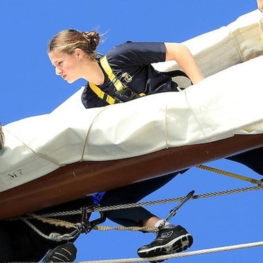 Las fotos inéditas de la princesa Leonor en el buque Juan Sebastián de Elcano: estudio, acrobacias y compañerismo