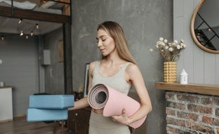 Cozy cardio: el ejercicio viral para quemar grasa perfecto para mujeres a las que les cuesta entrenar