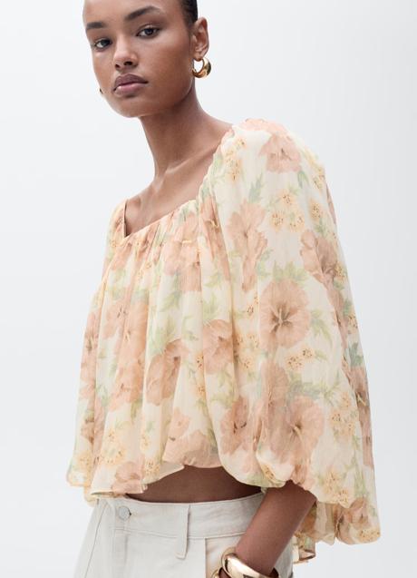 Blusa estampada de Mango (69,99 euros)