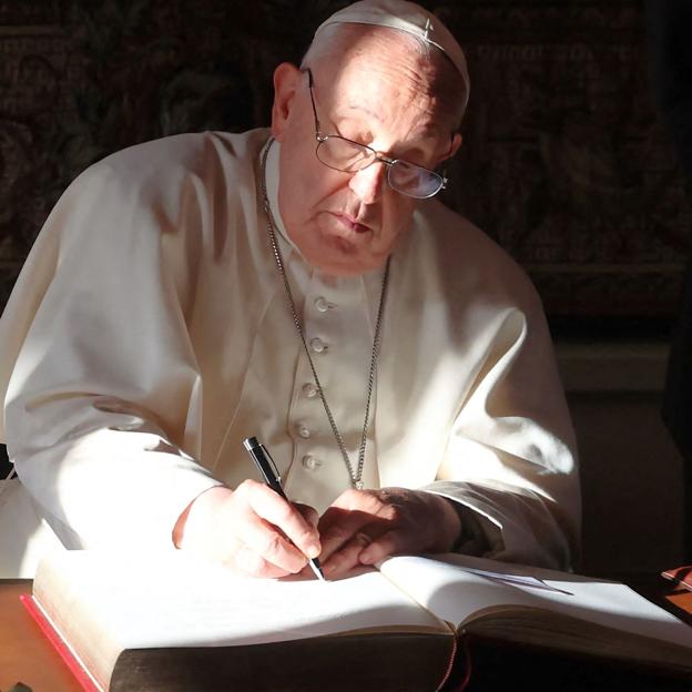 El Papa Francisco es un gran apasionado de la lectura y el cine. 