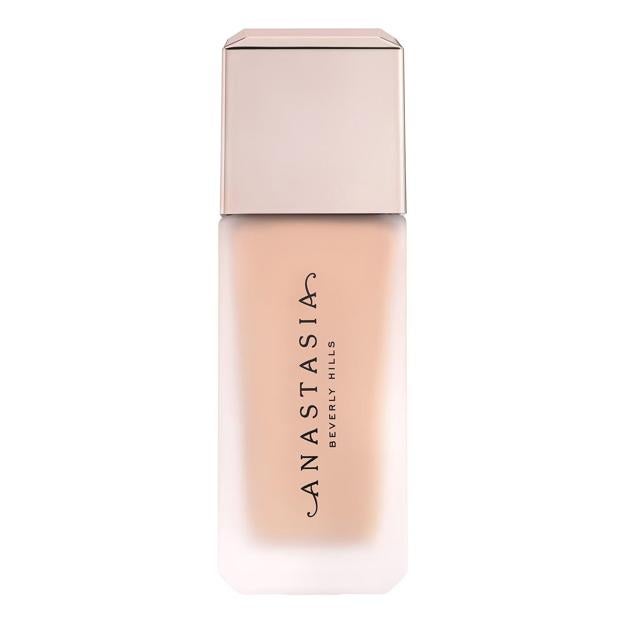 Impeccable Blurring Second-Skin Matte Foundation de Anastasia Beverly Hills. Precio: 50 euros