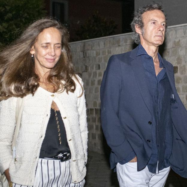 Blanca Suelves, con Joaquín Güell, acudiendo a un evento. 