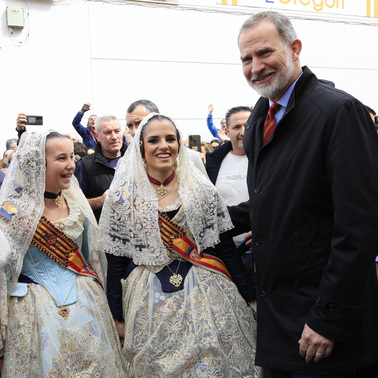 El rey Felipe VI en Torrent, celebrando las Fallas./casa real