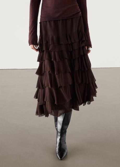 Falda con volantes de Massimo Dutti (79,99 euros)