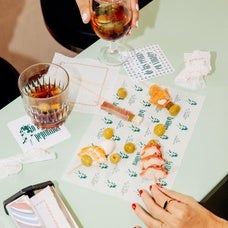 Vermut y gildas: el matrimonio gastronómico que triunfa en la cita obligada de moda, el aperitivo